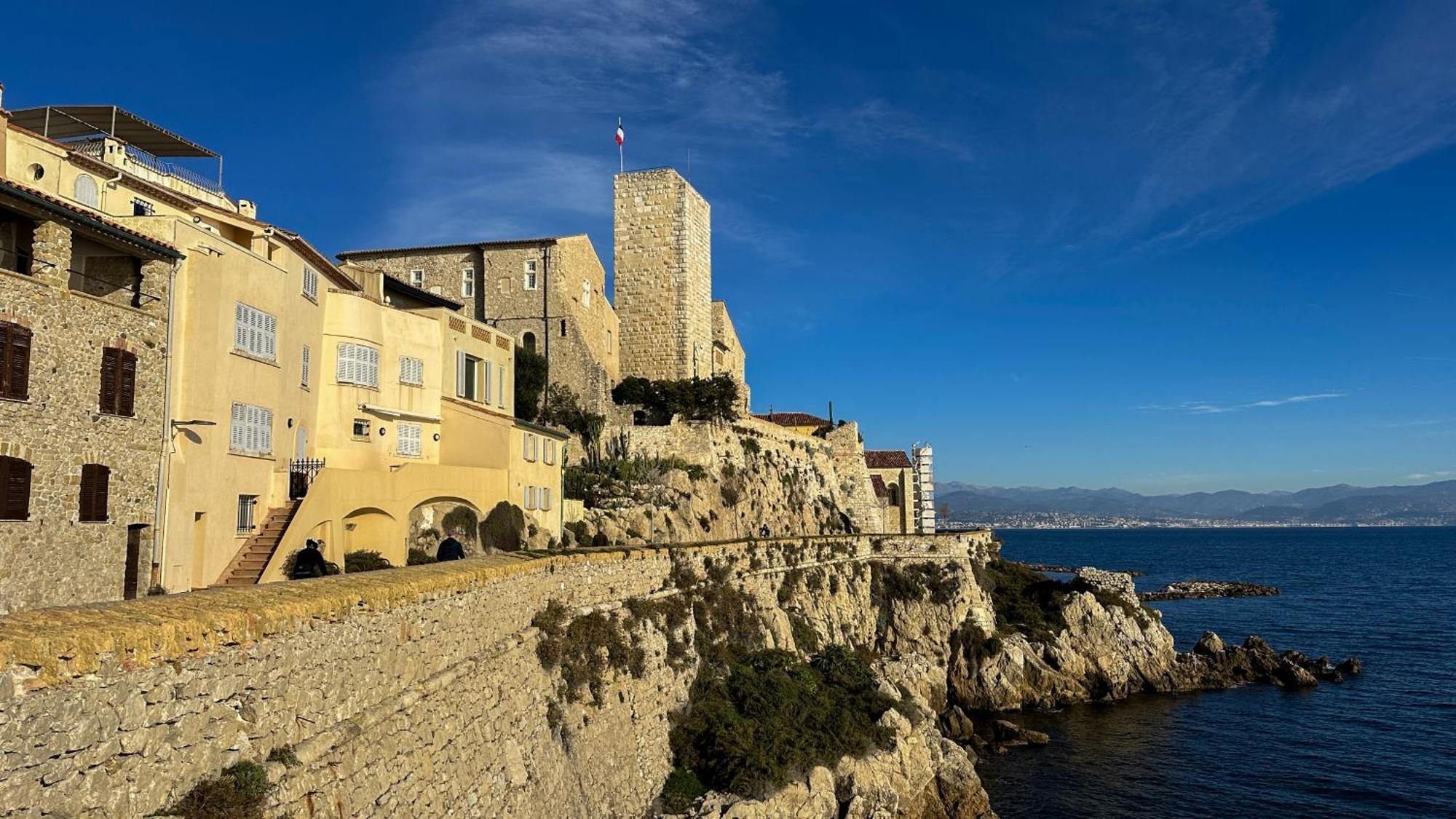 Casalionelantibes 70 Sqm Apartment With Garden And Parking 외부 사진